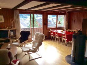 Gemütliche Dachwohnung im Chalet mit Bergblick